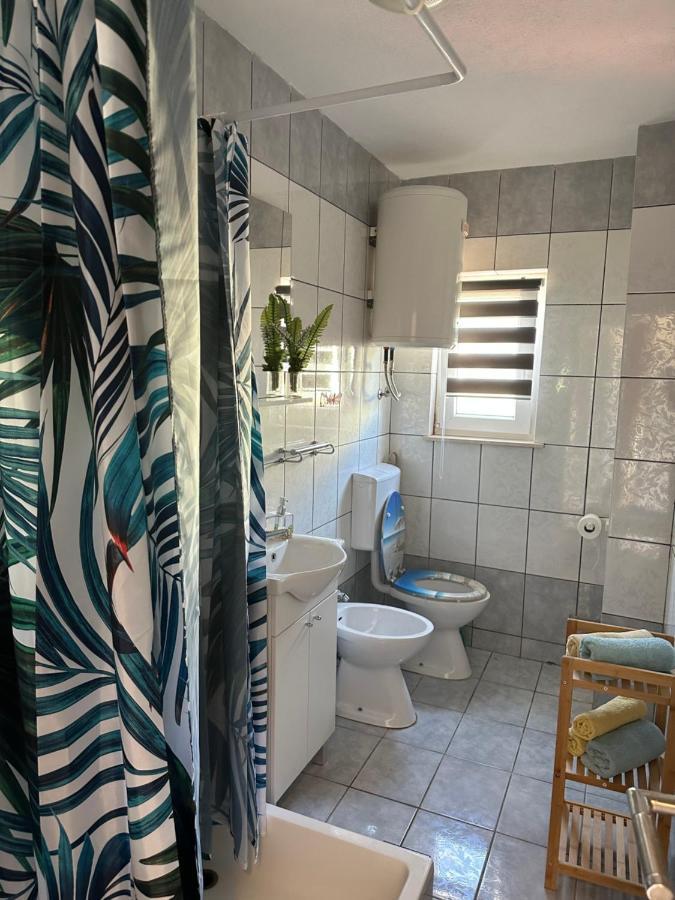 Apartments Kralj Zvonimir ยาดราโนโว ภายนอก รูปภาพ